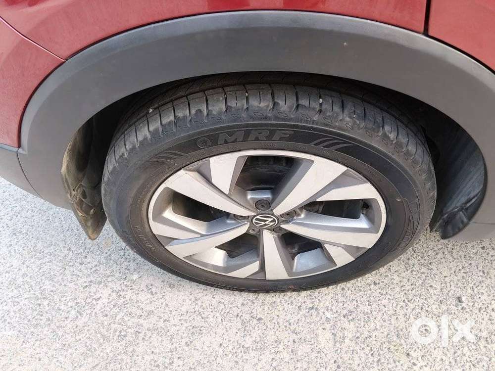 Volkswagen Taigun 1.0 Tsi Topline At, 2022, Petrol