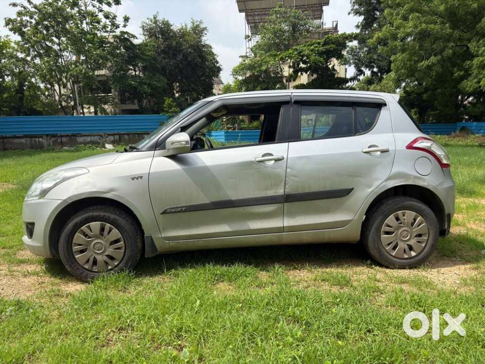 Maruti Suzuki Swift Vxi, 2013, Petrol
