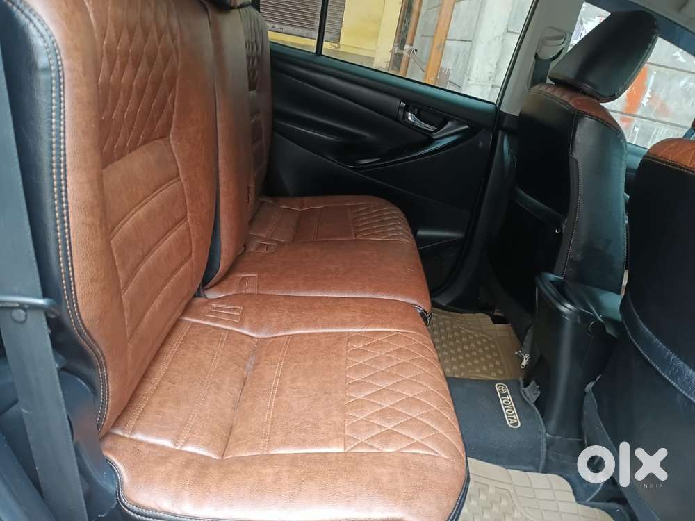 Toyota Innova Crysta G 8 Str, 2016, Diesel
