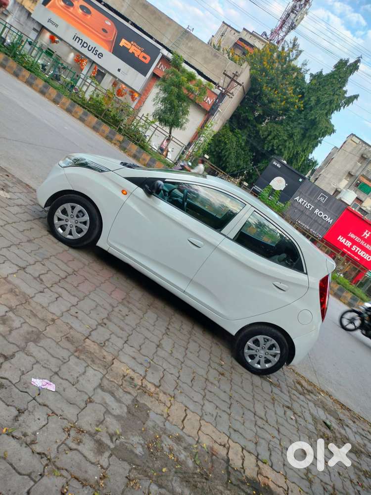 Hyundai Eon Magna +, 2016, Petrol