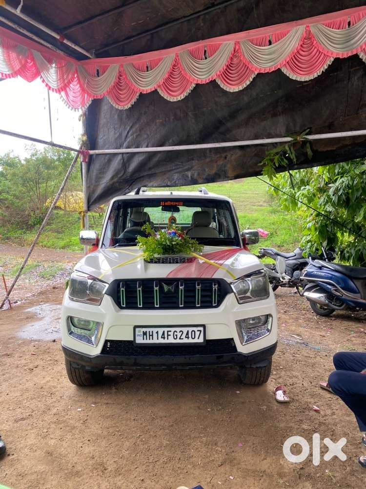 Mahindra Scorpio S4 Pluse  2015 Diesel Manual
