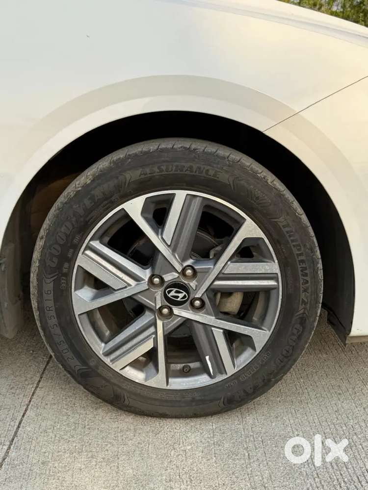 Showroom Condition 2023 Model One Hand Used