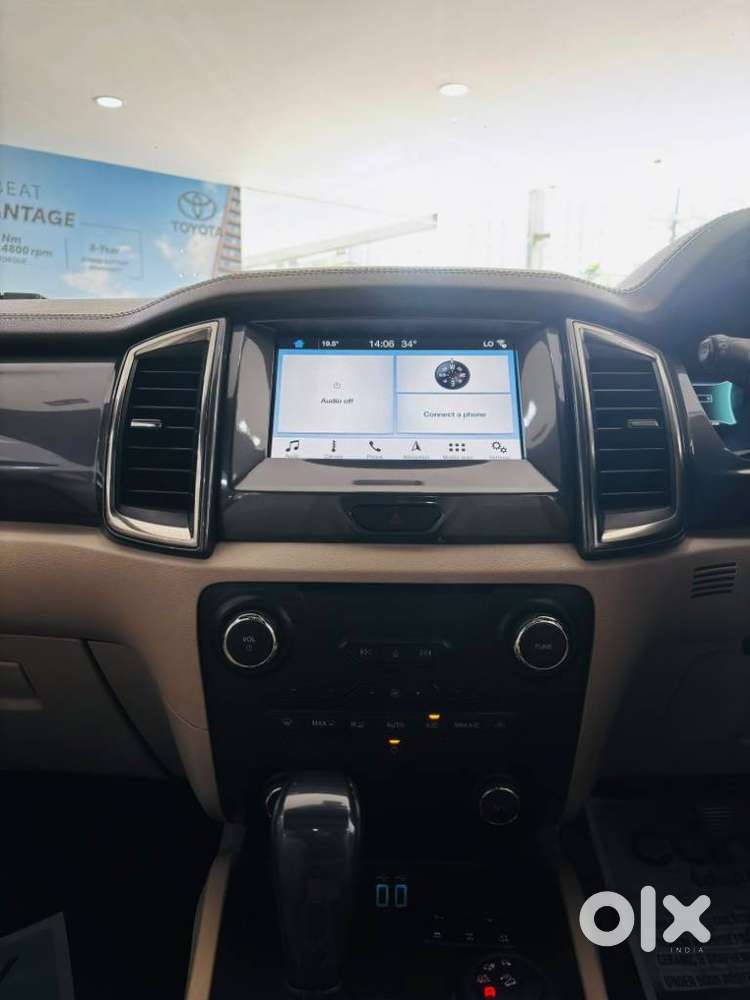 Ford Endeavour 3.2 Titanium At 4x4, 2017, Diesel