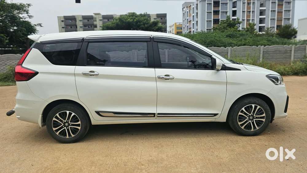 Maruti Suzuki Ertiga 1.5 Zxi Plus Shvs, 2023, Petrol