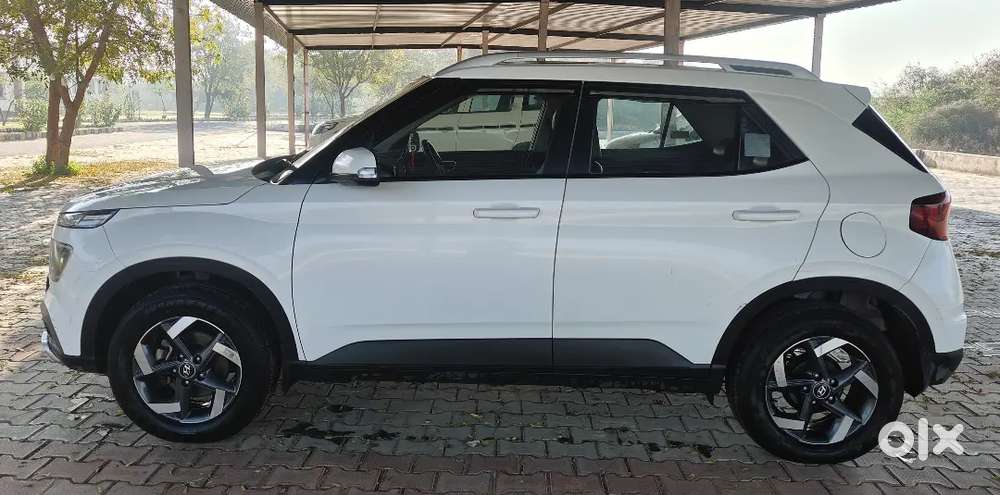 Hyundai Venue Turbo Excellent Condition