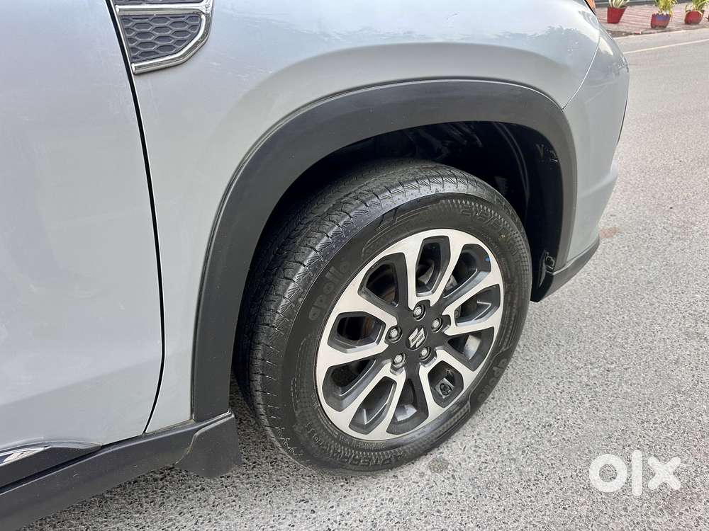 Maruti Suzuki Grand Vitara 1.5 Delta Smart Hybrid At, 2023, Petrol