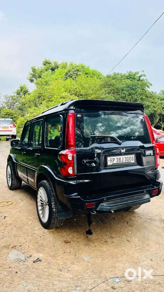 Mahindra Scorpio Classic 2025 Diesel Manual