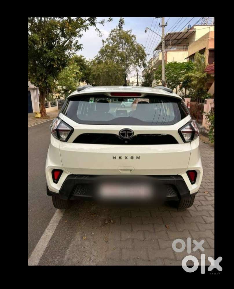 Tata Nexon 1.2 Revotron Xm Plus (s), 2023, Petrol