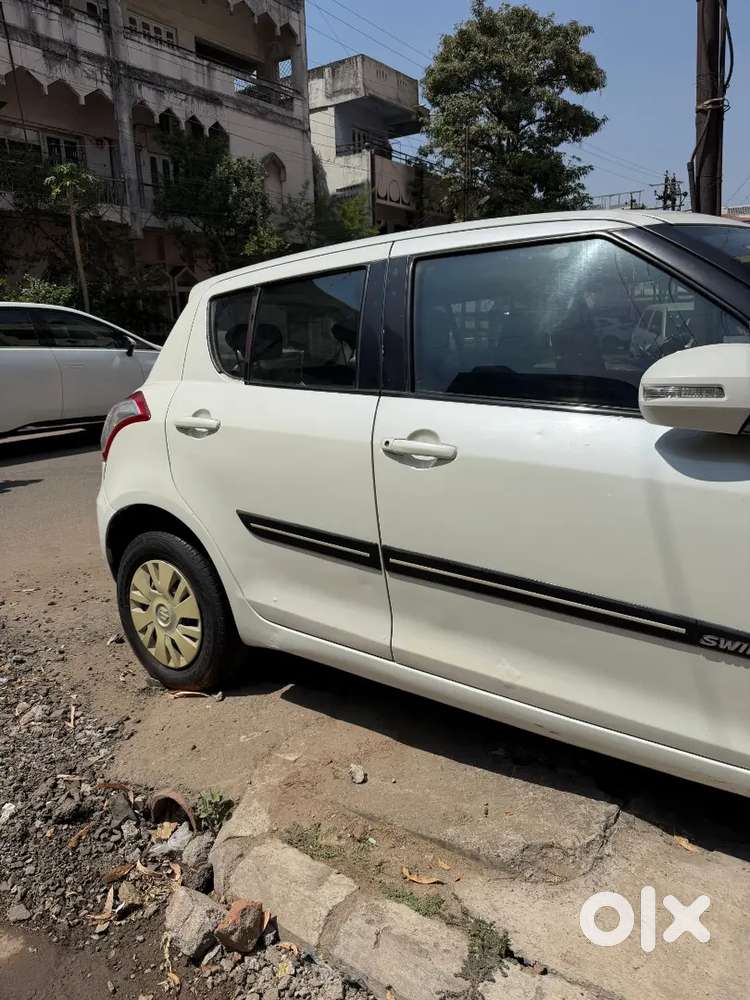 Maruti Suzuki Swift 2012 Diesel 85000 Km Driven
