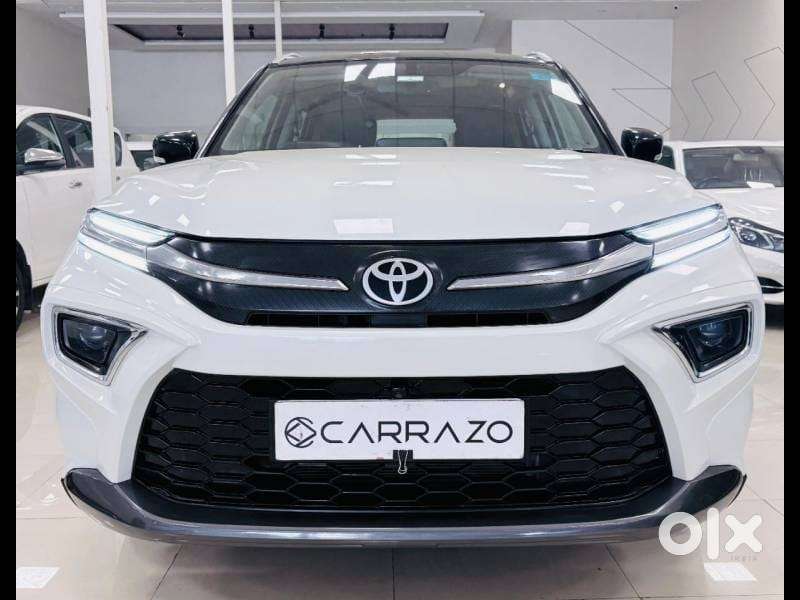 Toyota Urban Cruiser Hyryder V Hybrid Aero Edition, 2023, Petrol