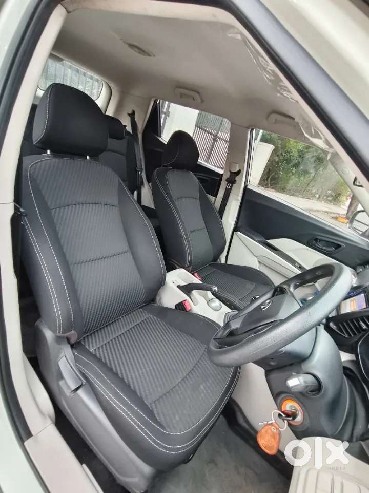 Mahindra Xuv300 W4, 2021, Petrol