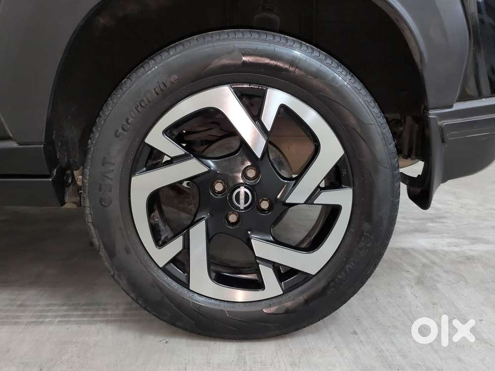Nissan Magnite 1.0 Xv Premium Turbo Cvt, 2022, Petrol