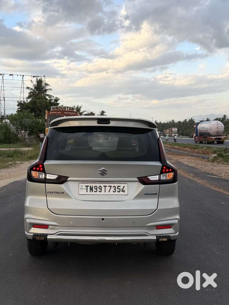 Maruti Suzuki Ertiga Vxi At Petrol, 2020, Petrol
