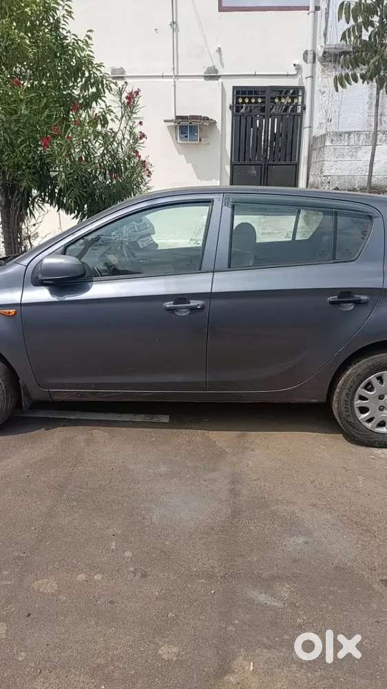 Hyundai I20 1.4 Magna 2010 Car