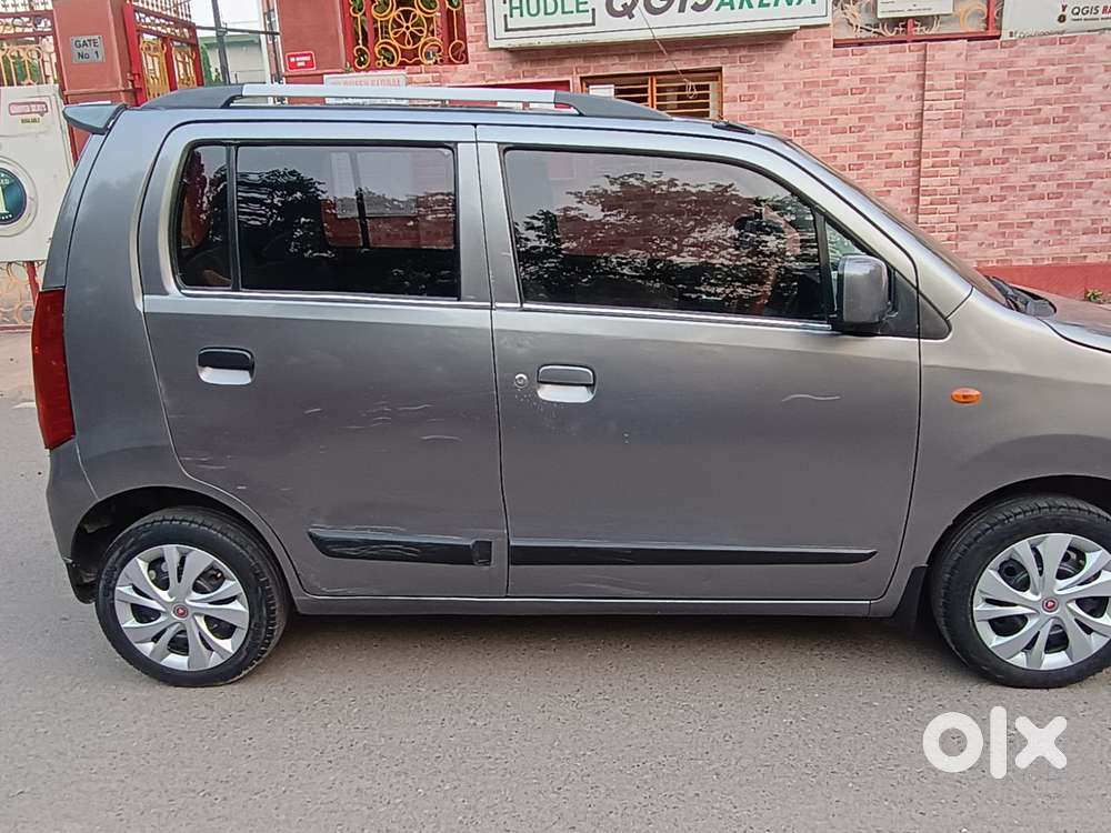 Maruti Suzuki Wagon R Vxi 1.2, 2017, Cng & Hybrids