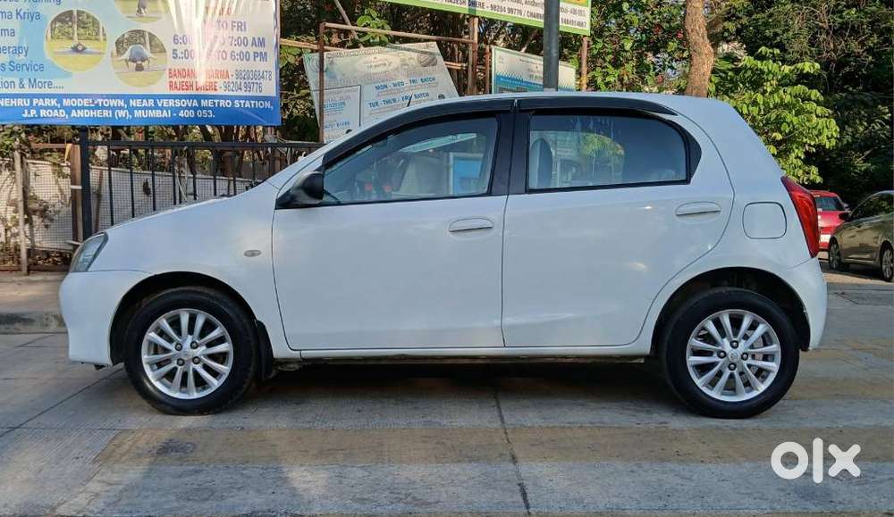 Toyota Etios 2010-2012 V, 2012, Petrol