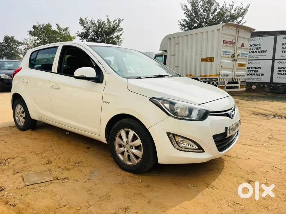 Hyundai I20 2013 Petrol 40000 Km Driven