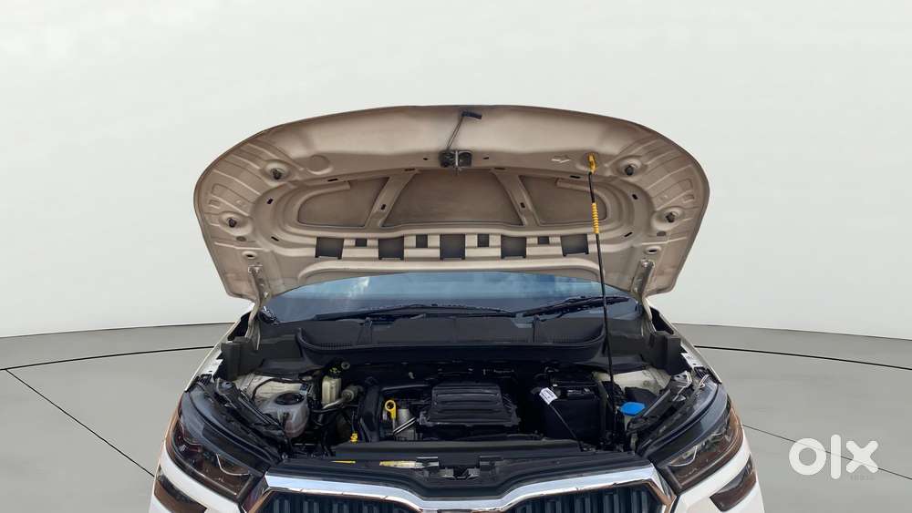 Skoda Kushaq 1.0 Tsi Style At, 2021, Petrol