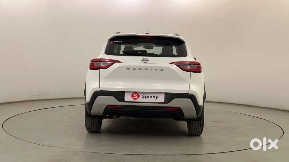 Nissan Magnite 1.0 Xv, 2023, Petrol