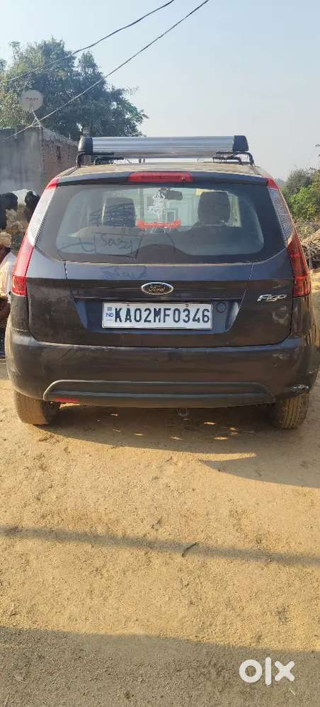 Ford Figo 2011 Petrol 85000 Km Driven
