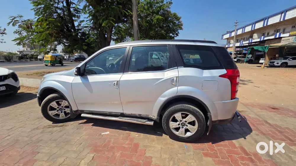 Mahindra Xuv500 2012