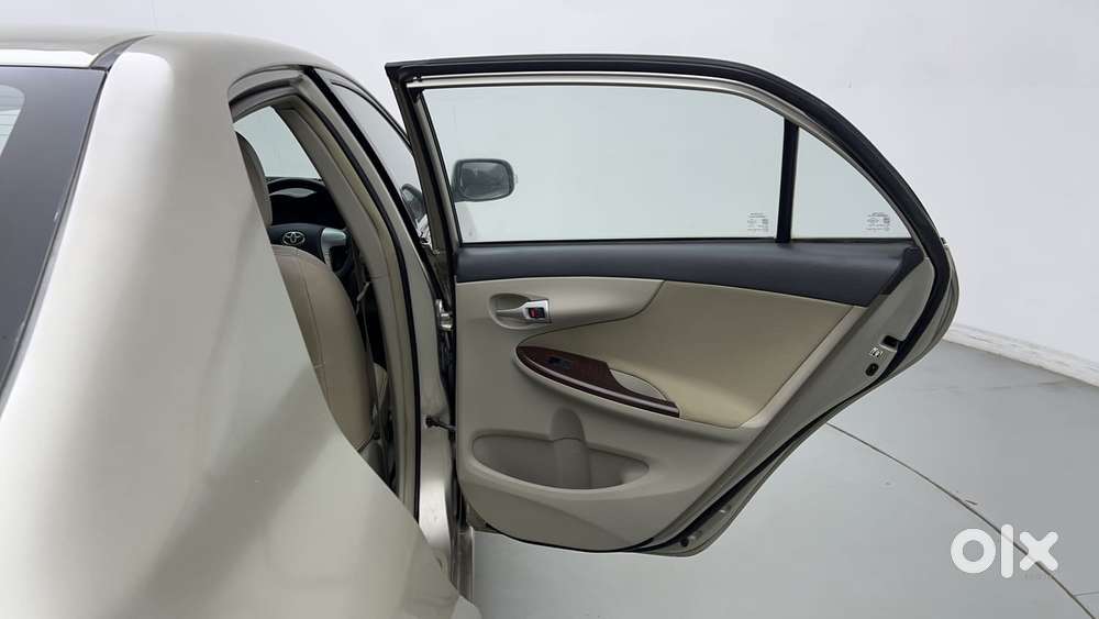 Toyota Corolla Altis 2013-2017 G At, 2013, Petrol