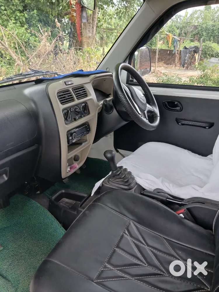 Maruti Suzuki Ertiga Zxi At 2026