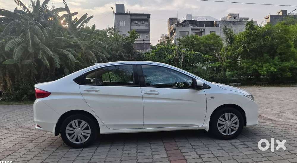 Honda City 2014-2015 I Vtec Sv, 2015, Petrol