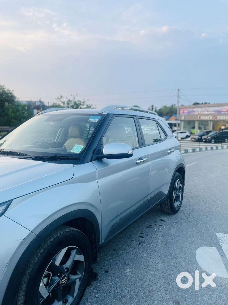 Hyundai Venue 1.0 Sx (o) Turbo Imt, 2021, Petrol