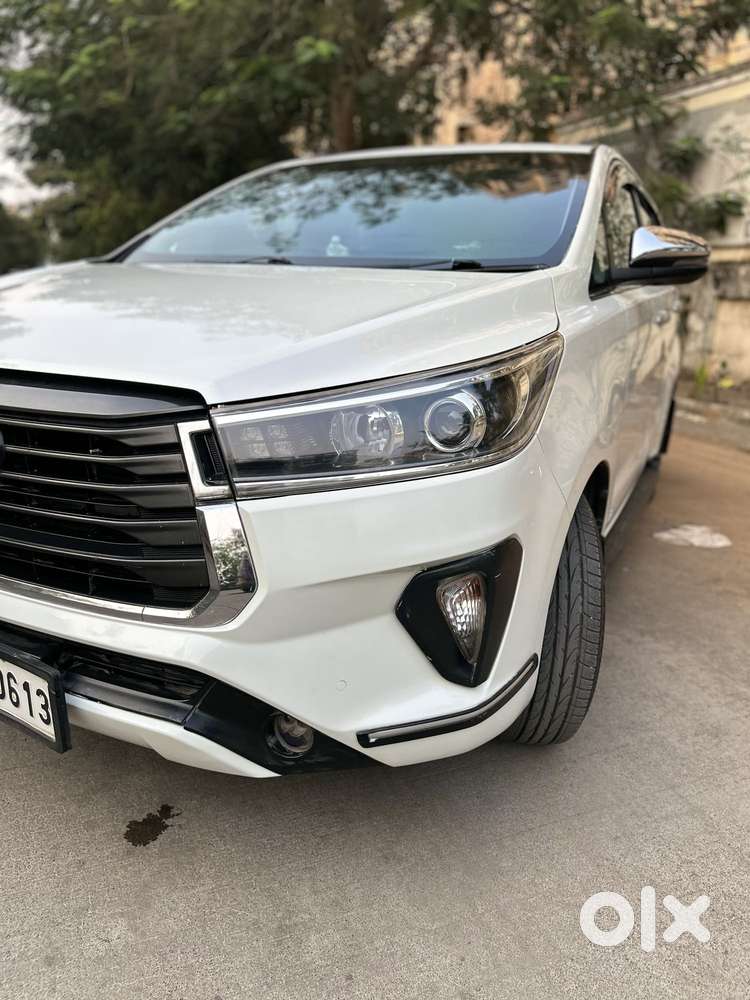 Toyota Innova Crysta [2020-ongoing] 2.4 Zx At 7 Str, 2022, Diesel