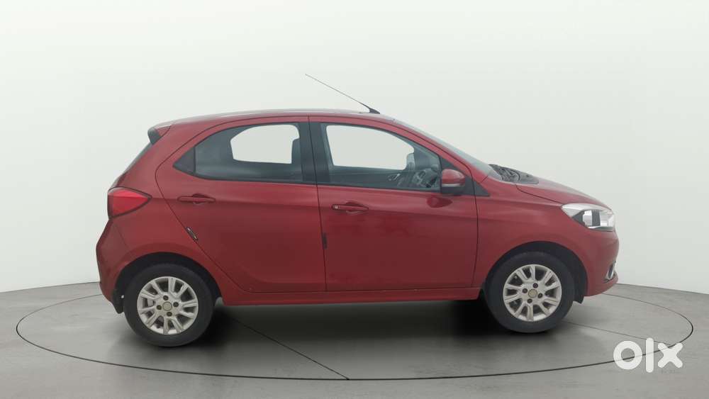 Tata Tiago 1.2 Revotron Xza, 2017, Petrol