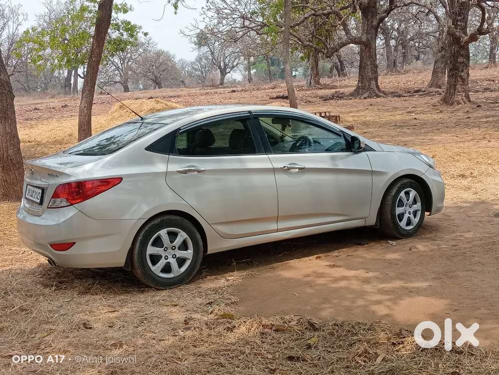 Hyundai Fluidic Verna 1.4 2012