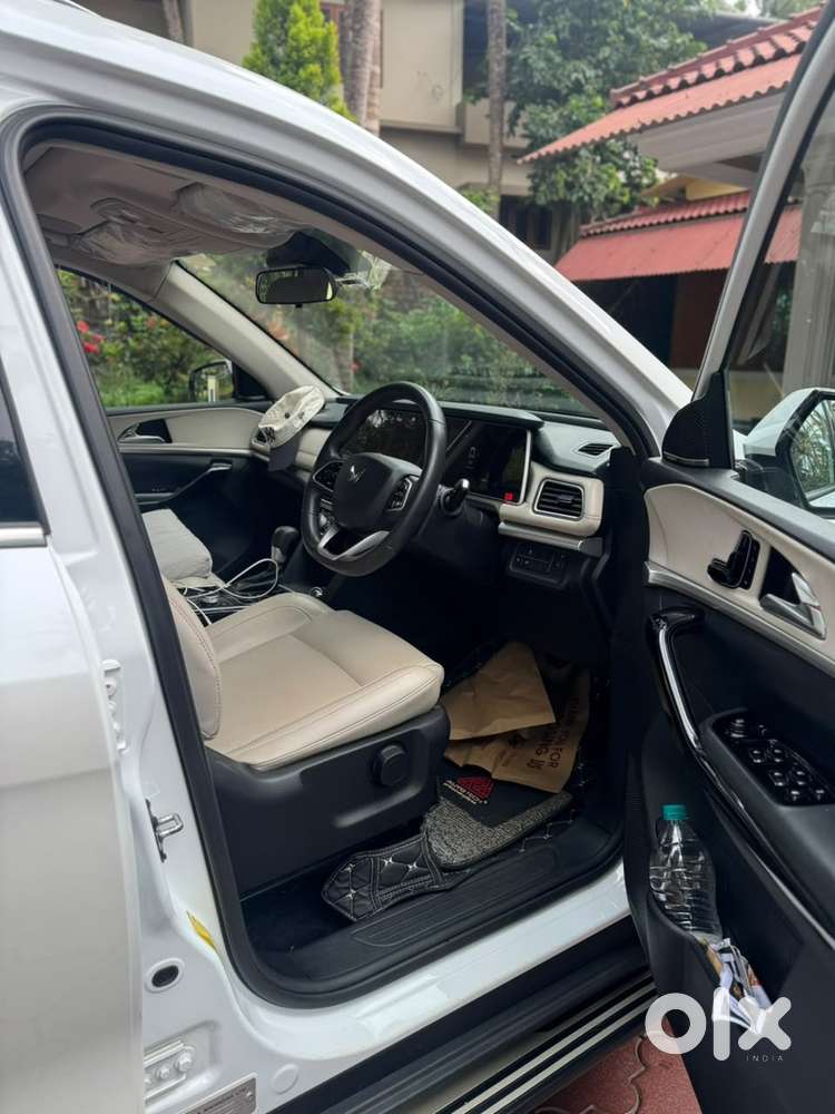 Mahindra Xuv700 Diesel 2023