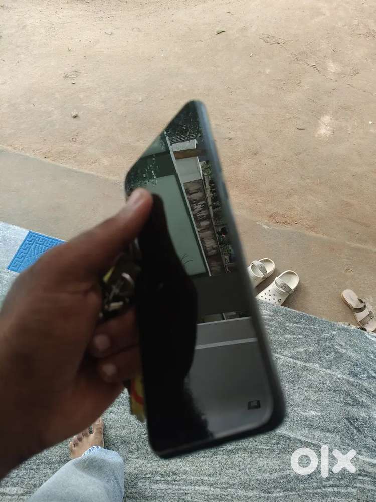 REDMI 10 6GB RAM 128GB