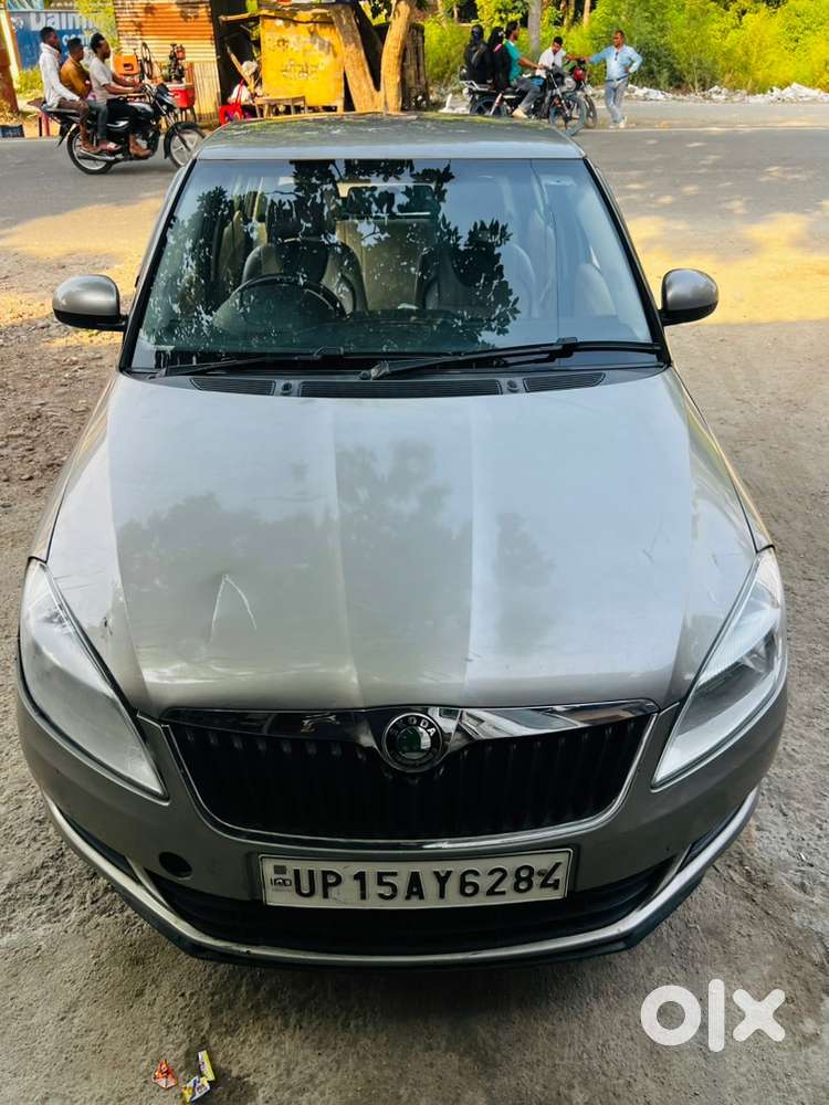 Skoda Fabia Petrol Manual 2012