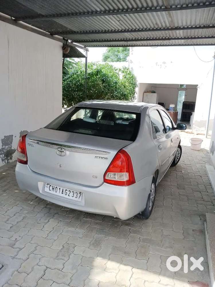 Toyota Etios 2011 Manual Petrol