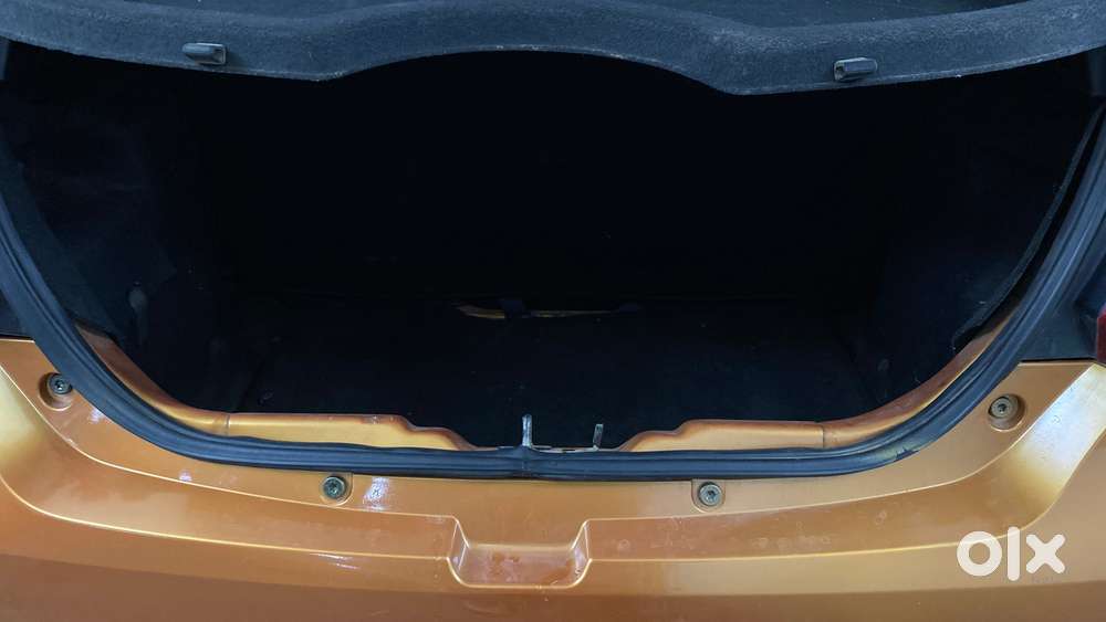 Tata Tiago 1.2 Revotron Xza, 2018, Petrol