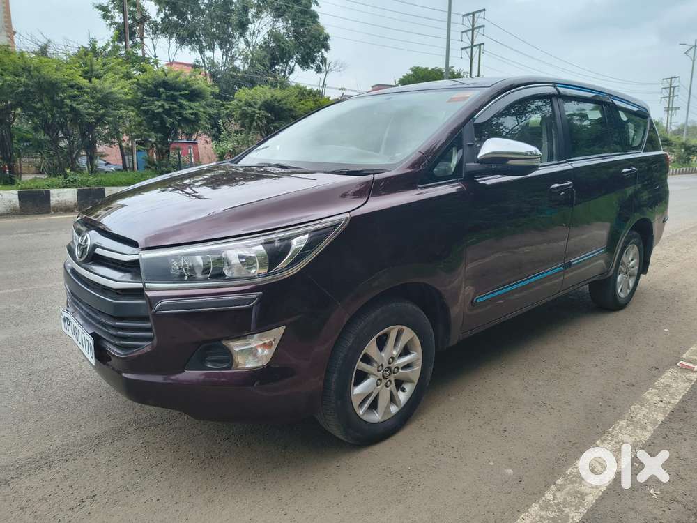 Toyota Innova Crysta 2.4 G Mt, 2016, Diesel
