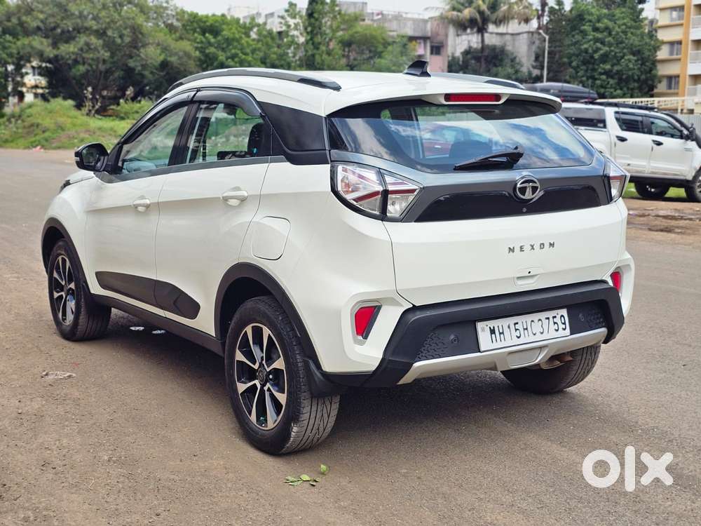 Tata Nexon Amt Xza Plus, 2020, Petrol