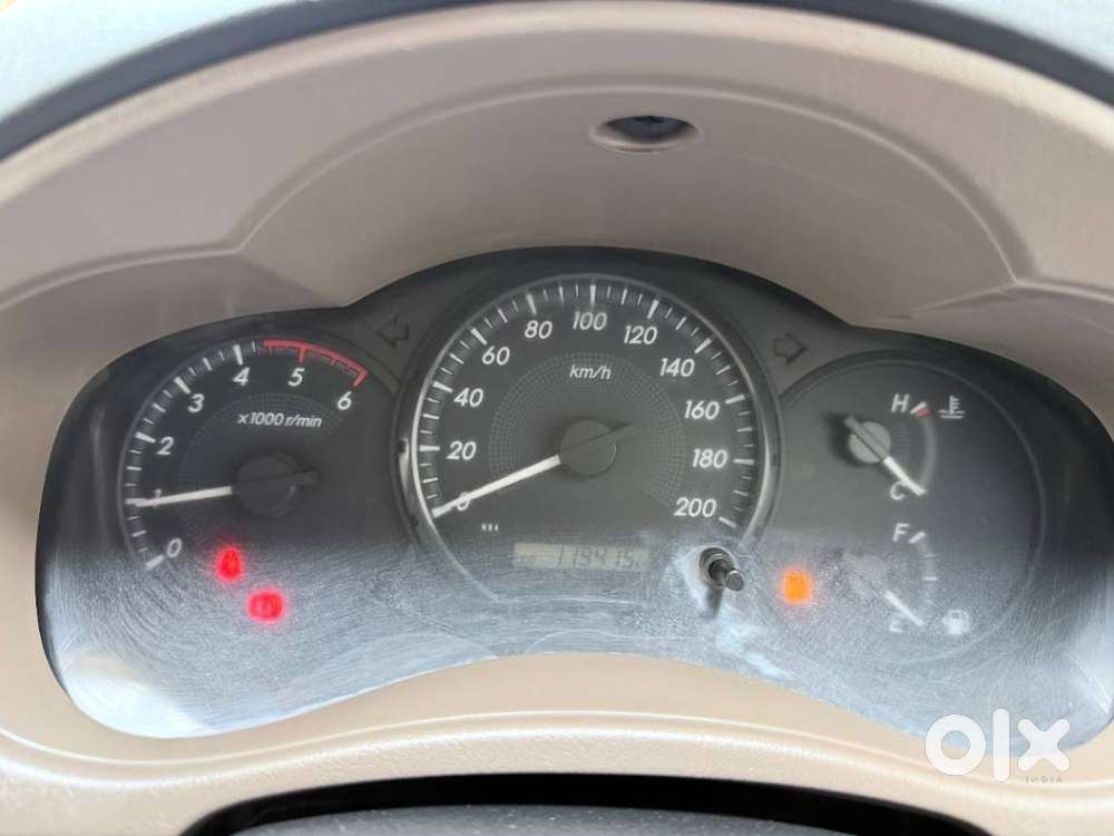 Toyota Innova 2.5 Gx 7 Str Bs-iii, 2016