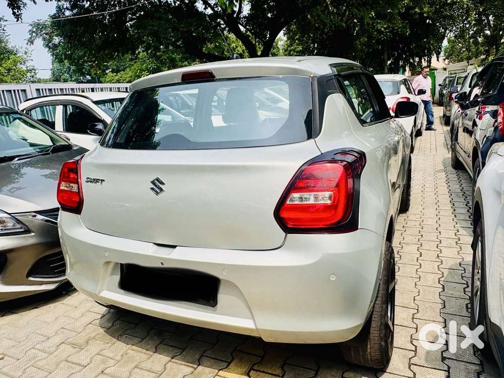 Maruti Suzuki Swift Vxi Abs Bsiv, 2022, Petrol