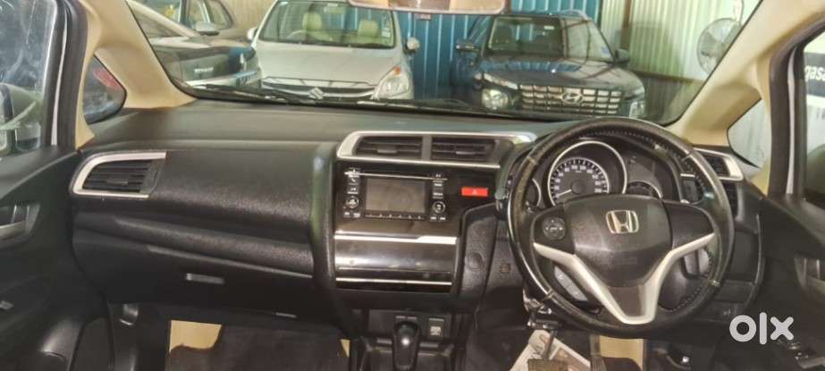 Honda Jazz V Automatic, 2015, Petrol