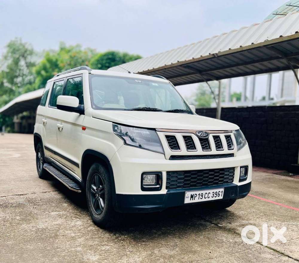 Mahindra Tuv 300 T10 Dual Tone, 2020, Diesel