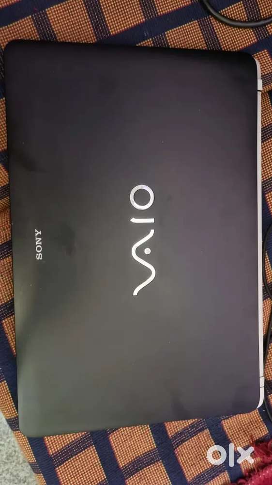 Sony VAIO Laptop | Intel Core i3 | 6GB RAM | 500GB HDD | Windows 10