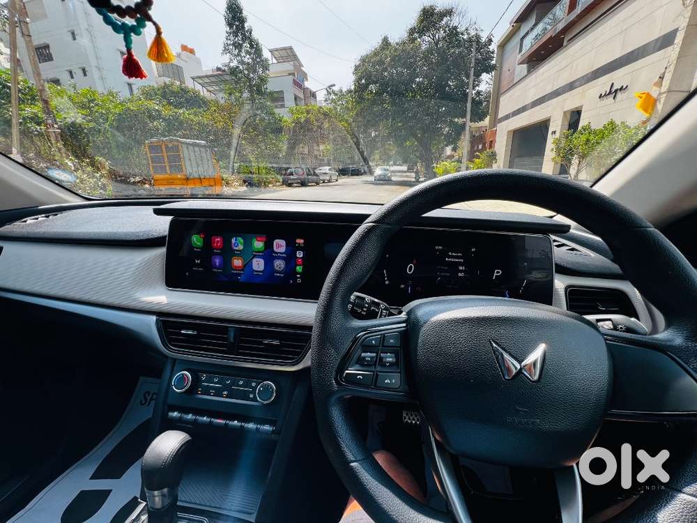 Xuv700 Ax5dsl At 5seater 4yrs