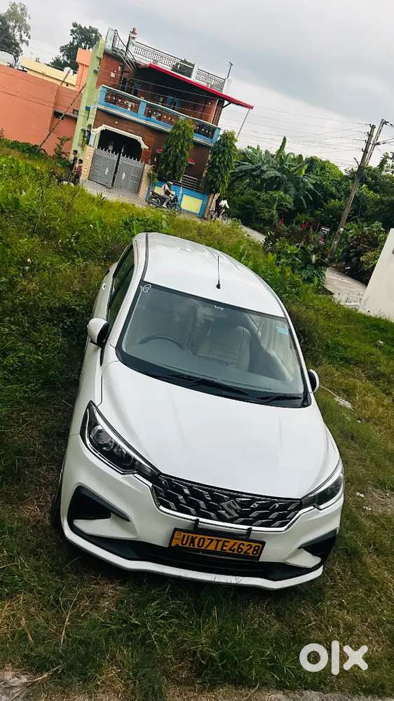Maruti Suzuki Ertiga Vxi 2025