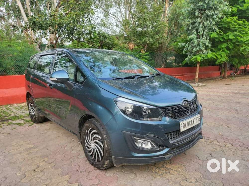 Mahindra Marazzo M4, 2018, Diesel