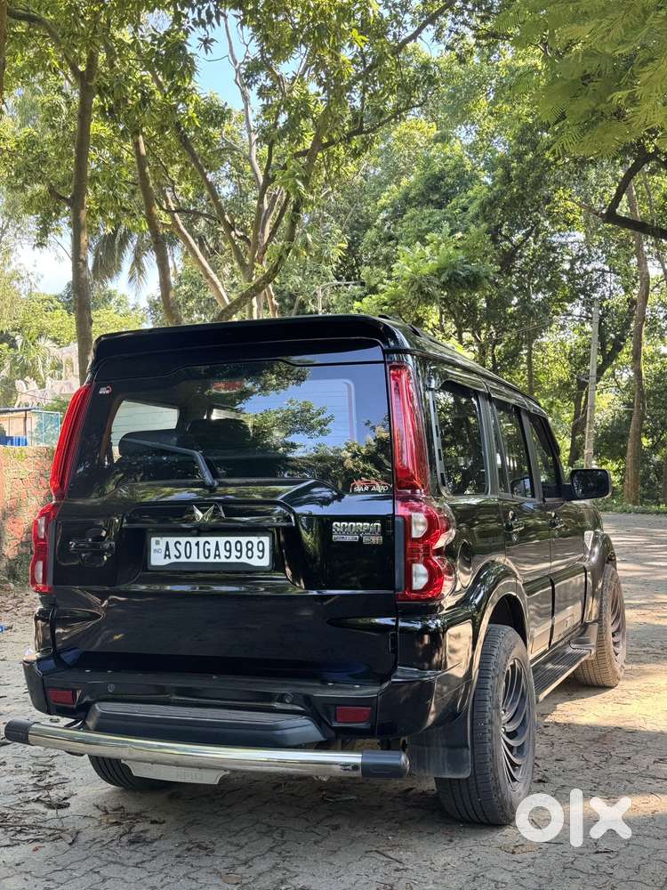 Mahindra Scorpio Classic 2.2 S 11 Mt 7 Str, 2024, Diesel