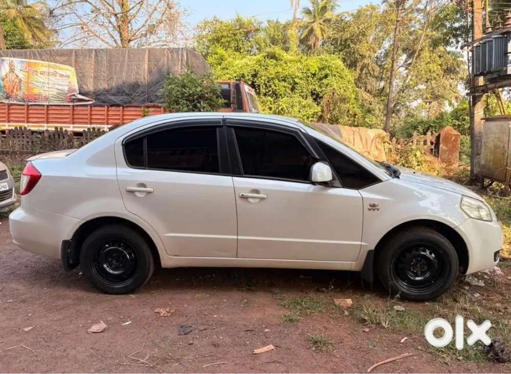 Maruti Suzuki Sx4 2010 Petrol Good Condition