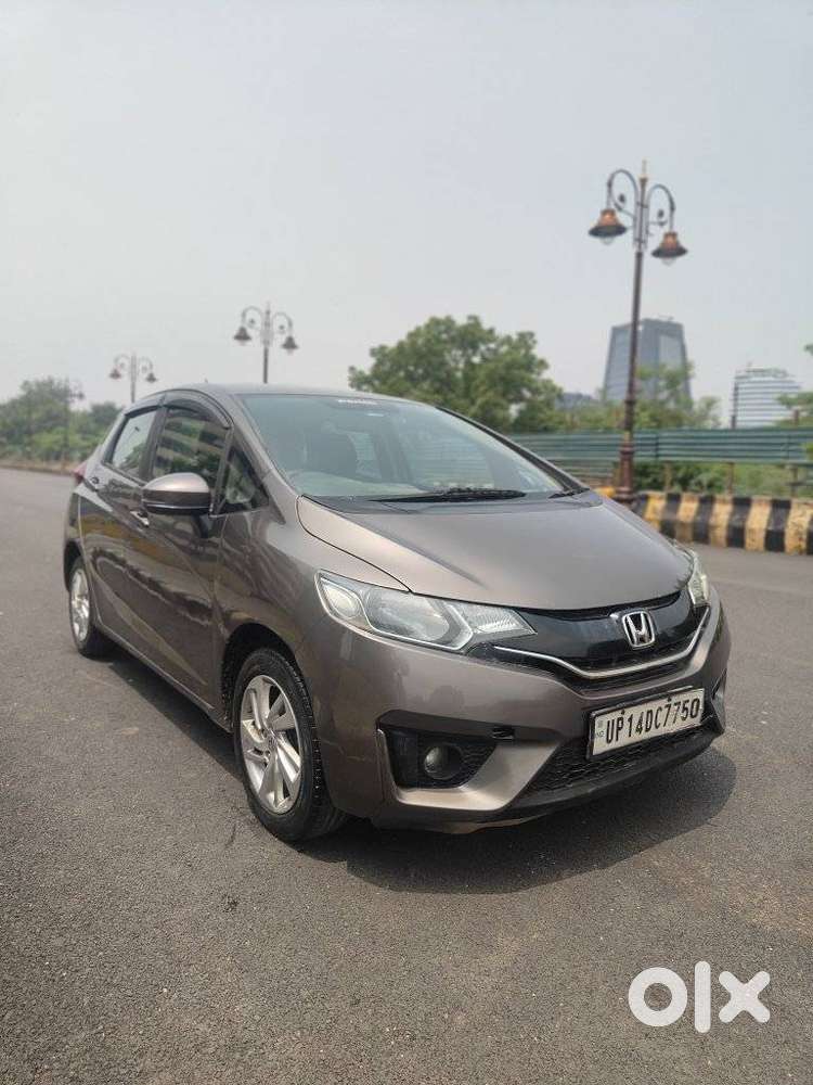 Honda Jazz V Mt Privilege, 2017, Petrol